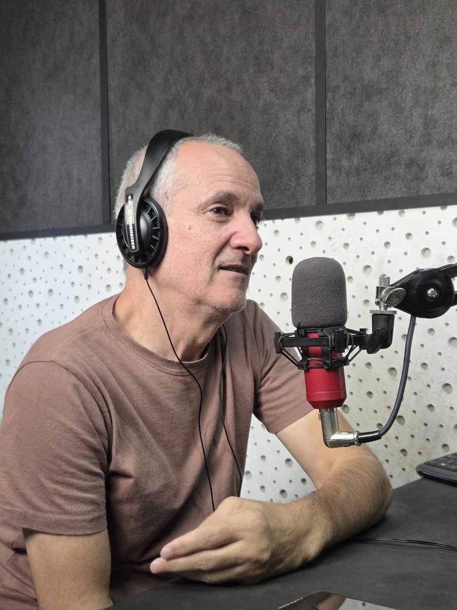 El Descompresor tweet media