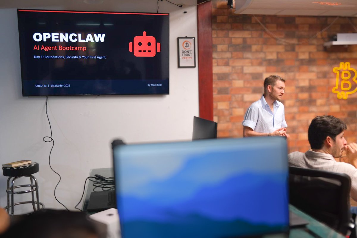 cubo_ai's tweet photo. Day 1 of 2: Underway! 

Witnessing the evolution of CUBO_ai students at this OpenClaw 🦞 Bootcamp is a powerful reminder of our greatness. We are building technological sovereignty with Salvadoran hands, proving that we are capable of mastering the most advanced tools to drive our own destiny. Nothing stops us! 🇸🇻🔥