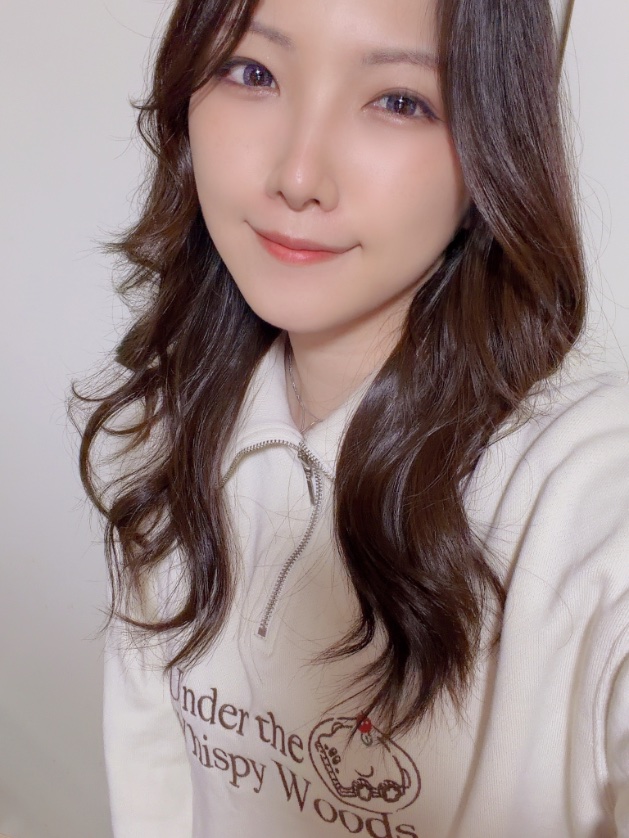 鶴田葵 tweet media