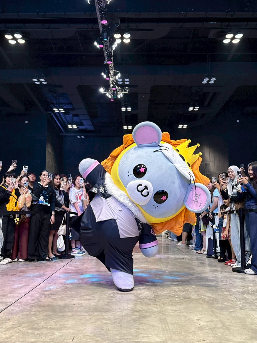 alew🪐🦁 🎂! tweet media