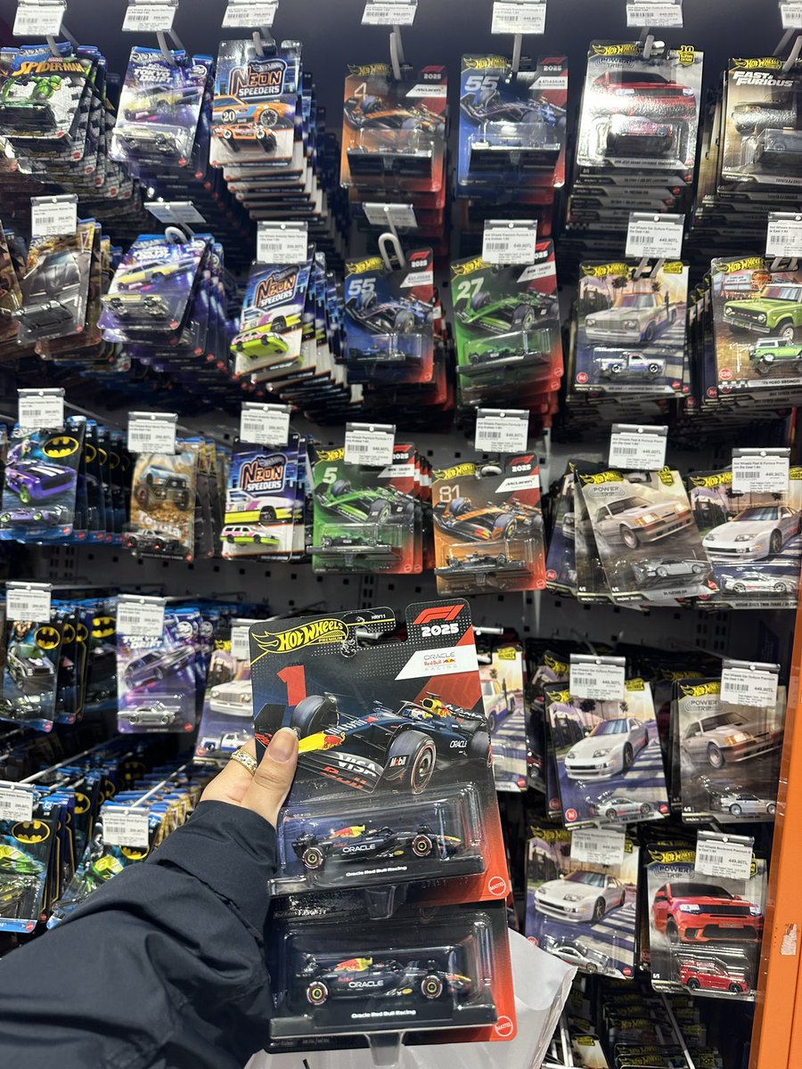 Mell³³ tweet media