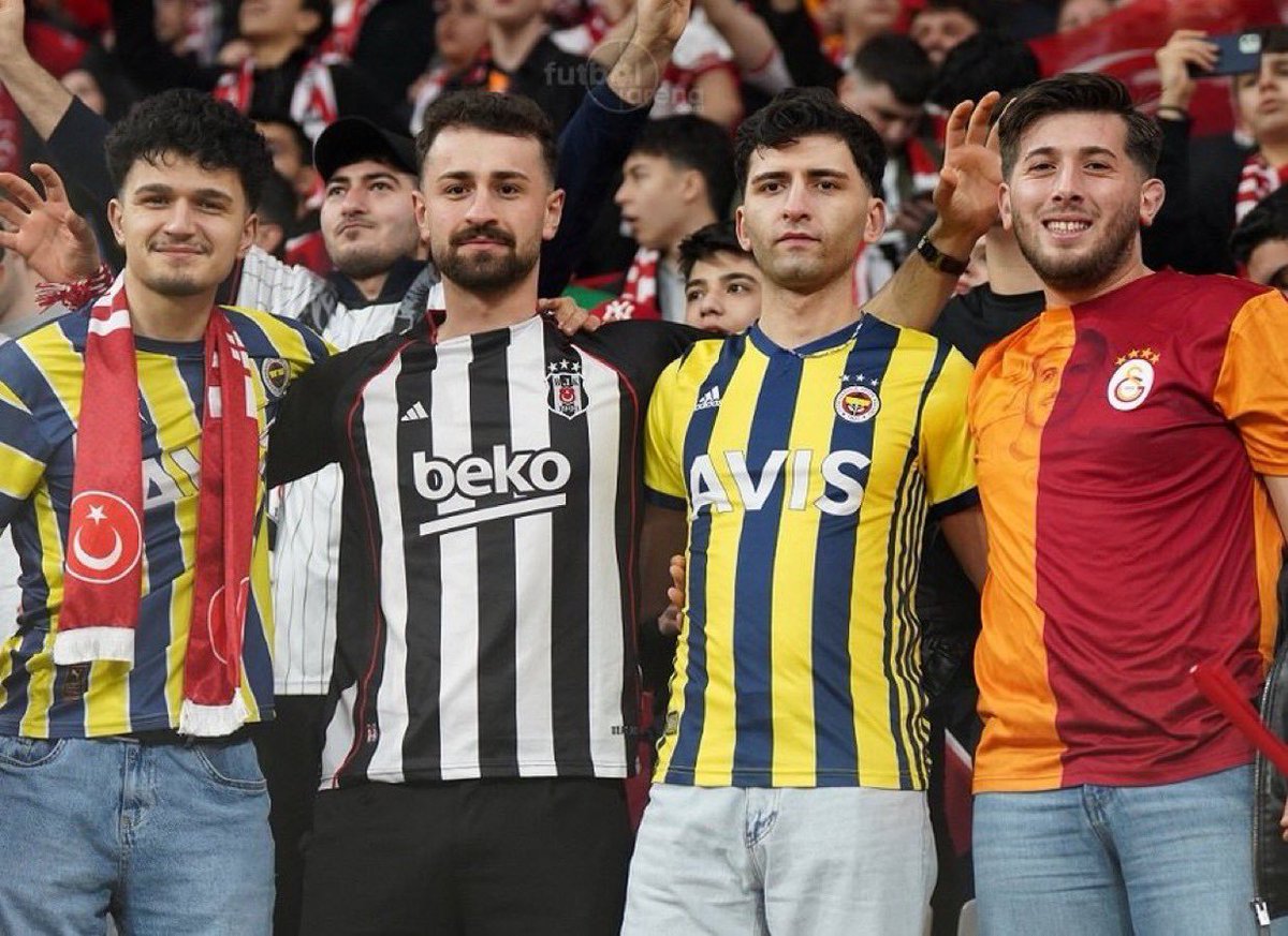 Boşuna Tıklama tweet media