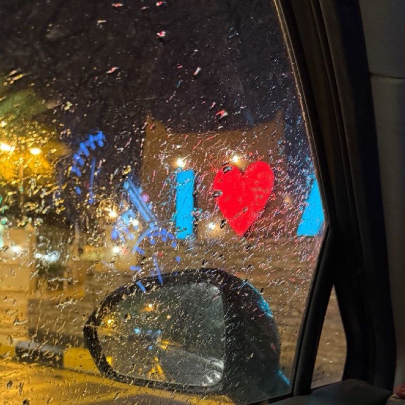 p1m50's tweet photo. بالجوف تلقى ما بغيت وتمنَّيت
دارٍ بها المهموم ينسى همومه

وانا لها من بدّْ الاوطان حبِّيت
ومن لامني بالجوف ربِّي يلومه https://t.co/bcB4Ngx8CL