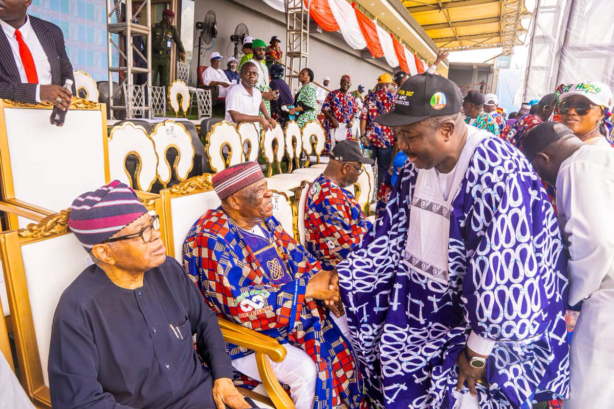 Senator Sharafadeen Alli tweet media