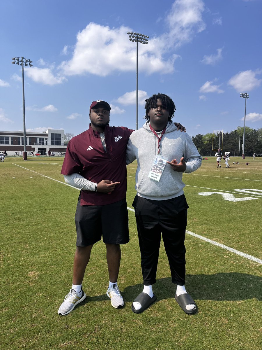 Jahyden white tweet media