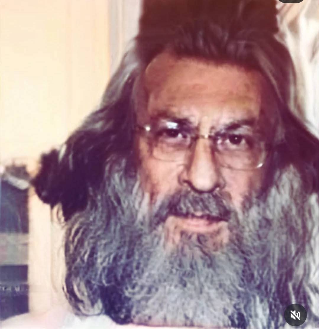 that flower beard guy tweet media