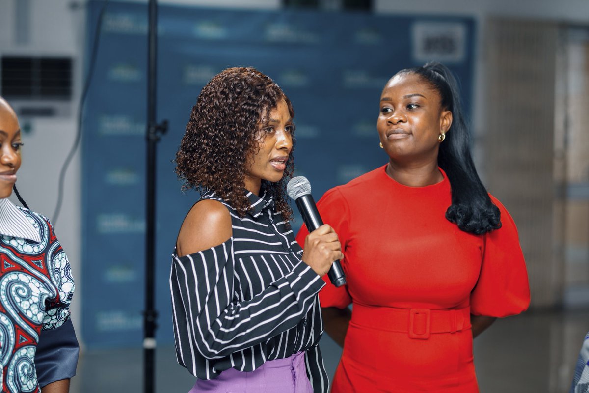 Public Speaking Class tweet media