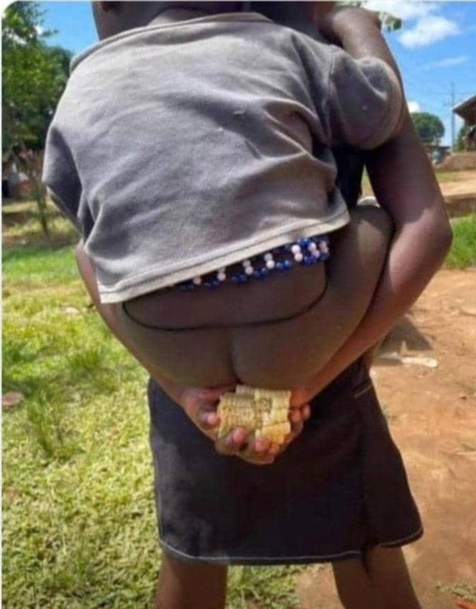 murungi5375's tweet photo. In Africa, we are just natural survivors  🤣🤣 https://t.co/VLQTpamD6f