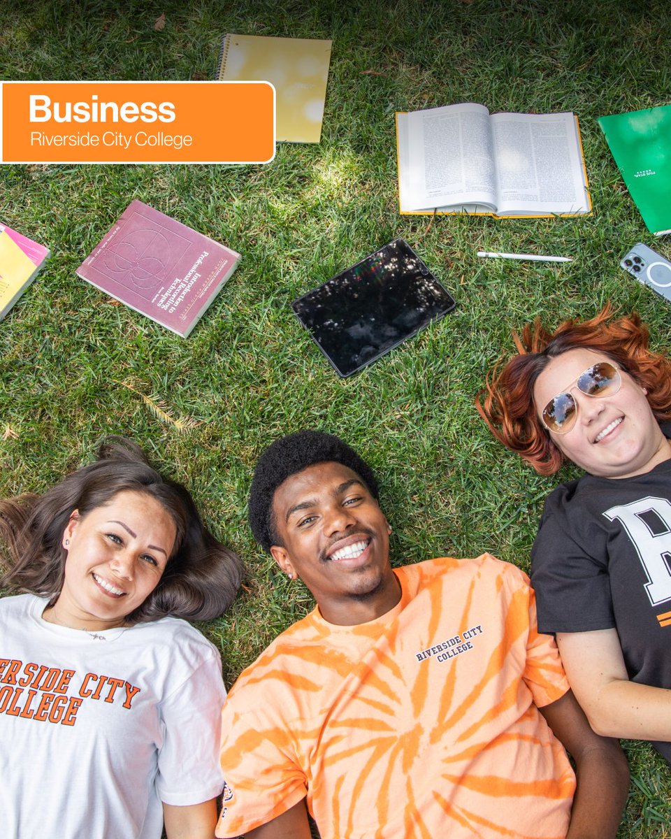 RCCIntlStudents's tweet photo. Where will your journey at Riverside City College begin? 🌍✨
For our international student community, RCC is a place full of opportunity and growth. With a variety of high-demand programs, you can build the skills and experience needed to succeed in today’s global workforce. https://t.co/aPxdMMA6T0