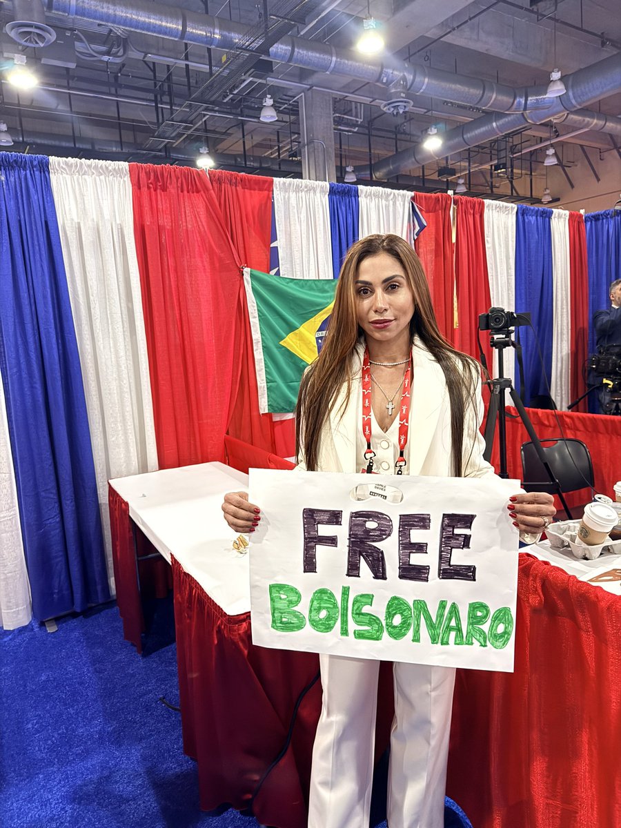 Jamile DeSouza-Davies tweet media