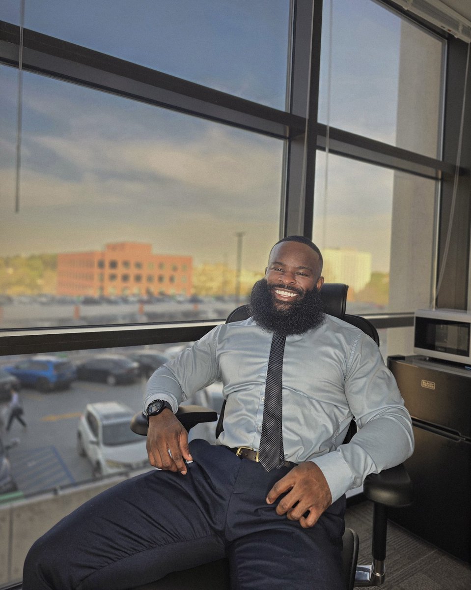 𝐒𝐚𝐰𝐲𝐥𝐞 tweet media