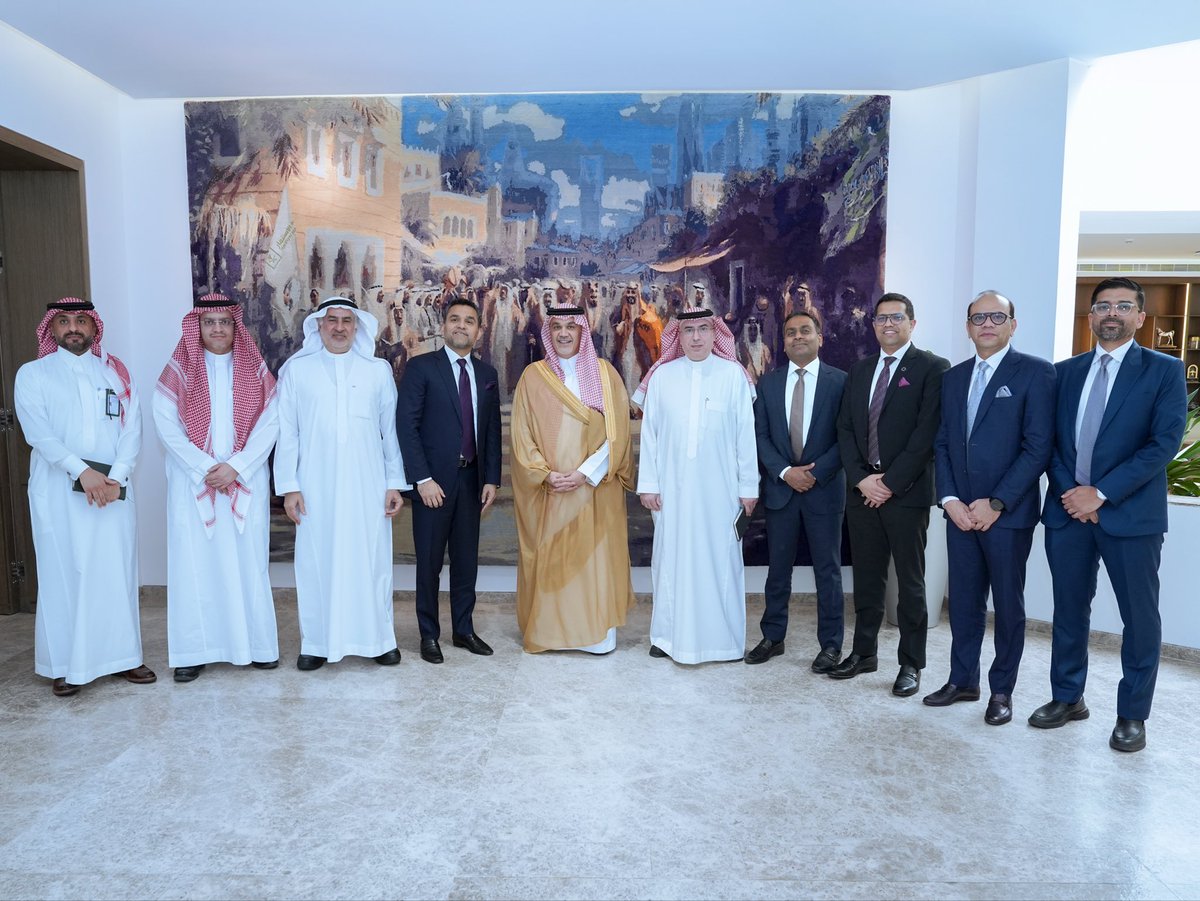 drshamsheervp's tweet photo. Honored to be with H.E. Fahad Al-Saif, Minister of Investment of Saudi Arabia, as we unveiled RPM Aman, a pioneering initiative that enables patients with complex medical conditions to safely perform Hajj and Umrah through comprehensive medical support. We are grateful for Your Excellency’s guidance and support in advancing this initiative in line with Saudi Vision 2030.

#Aman #KSA #Vision2030

@MISA