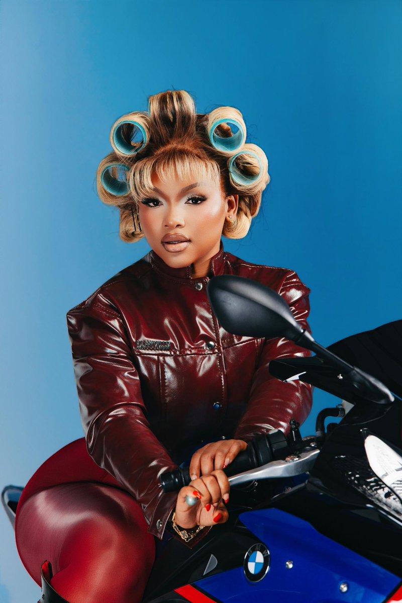 Rich Monalisa tweet media