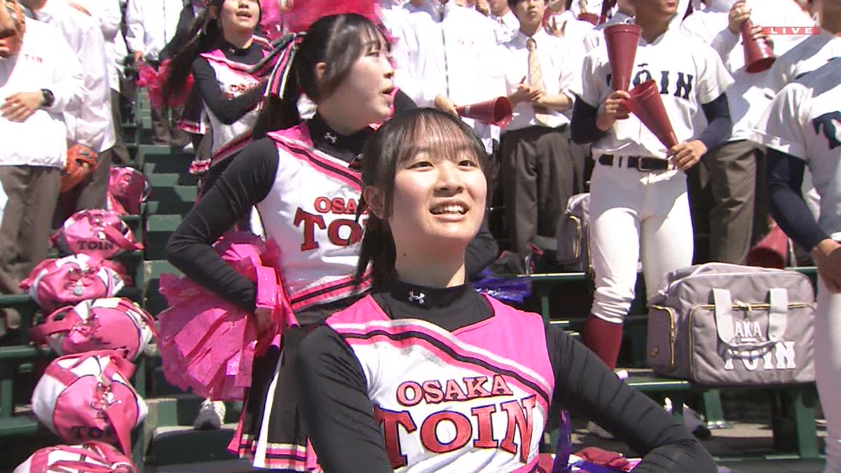 berurun2015's tweet photo. 大阪桐蔭チア！ https://t.co/VjLApR0Tz9