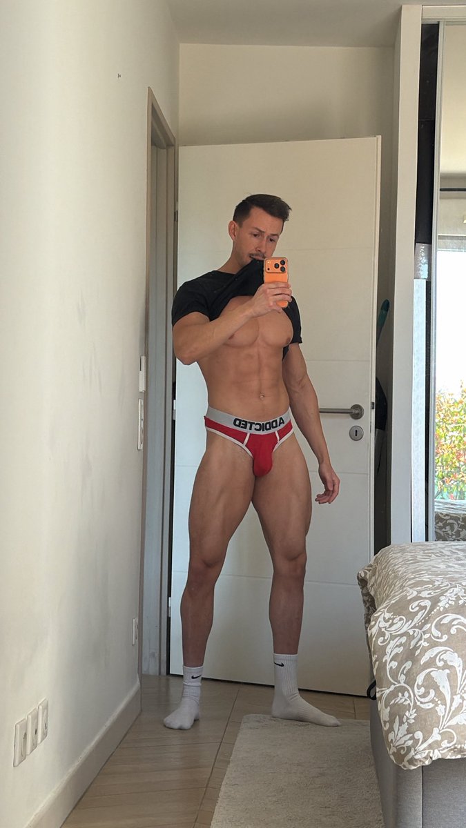 Rubbertwunk tweet media