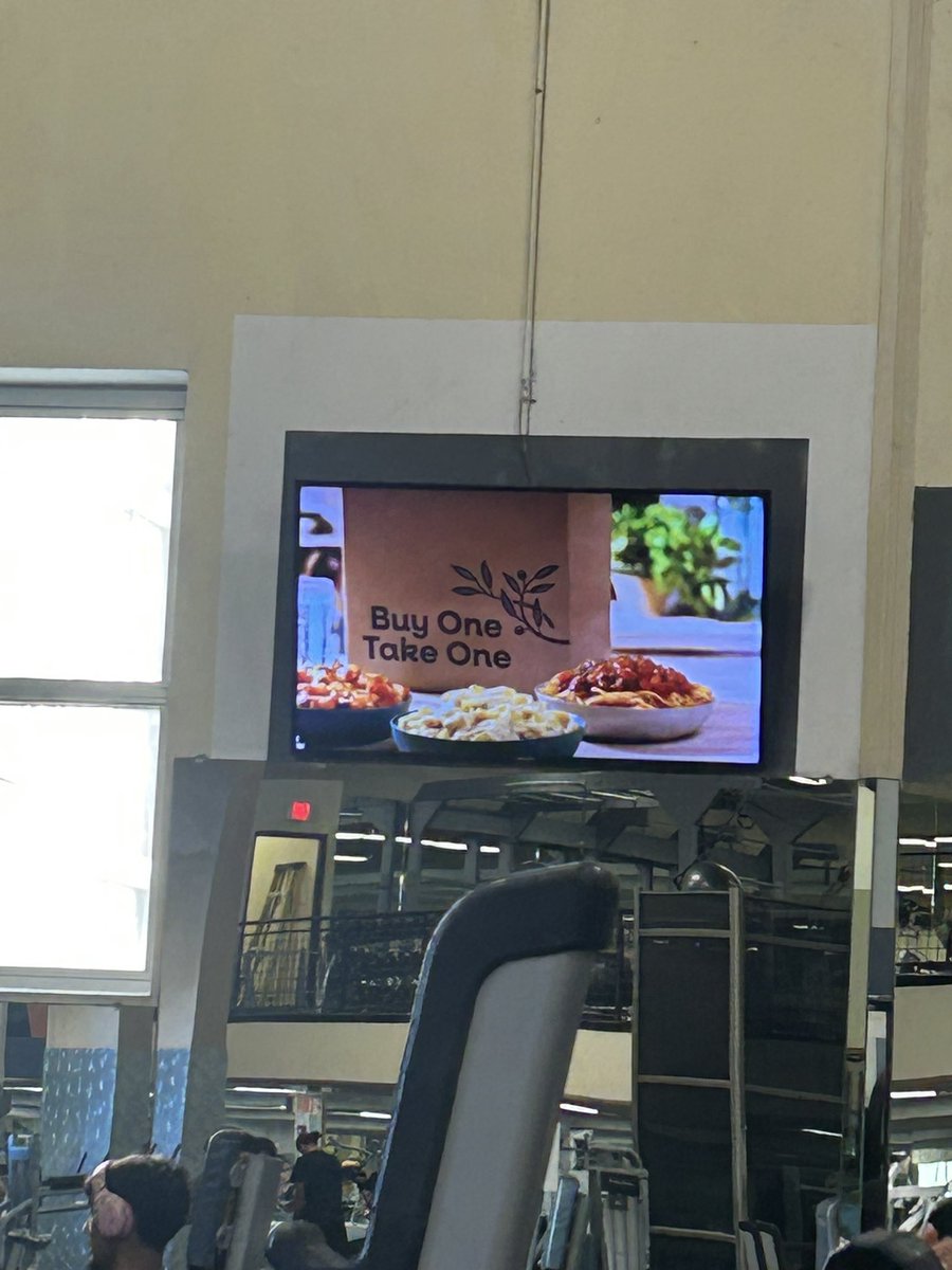 THE OLIVE GARDEN BOTO DEAL LMAOO