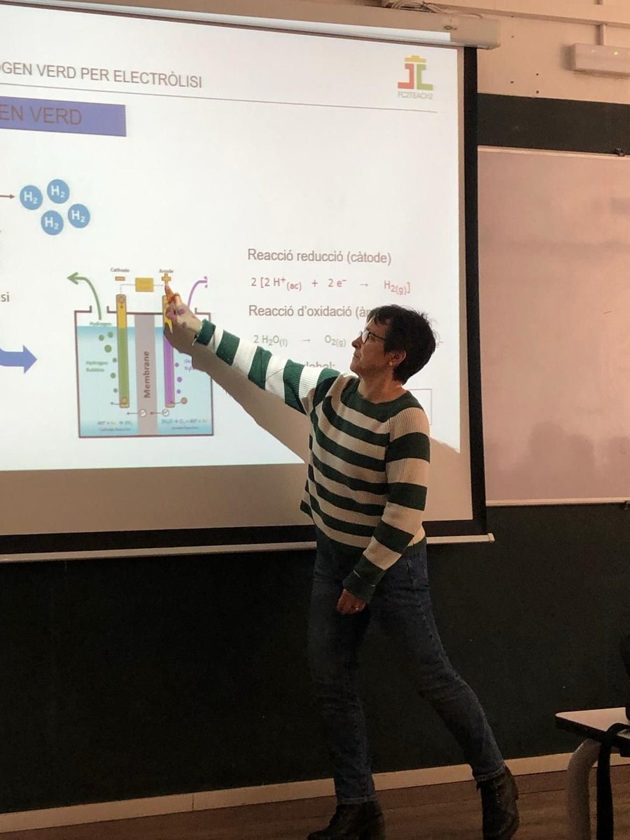 EscoladelTreball BCN tweet media