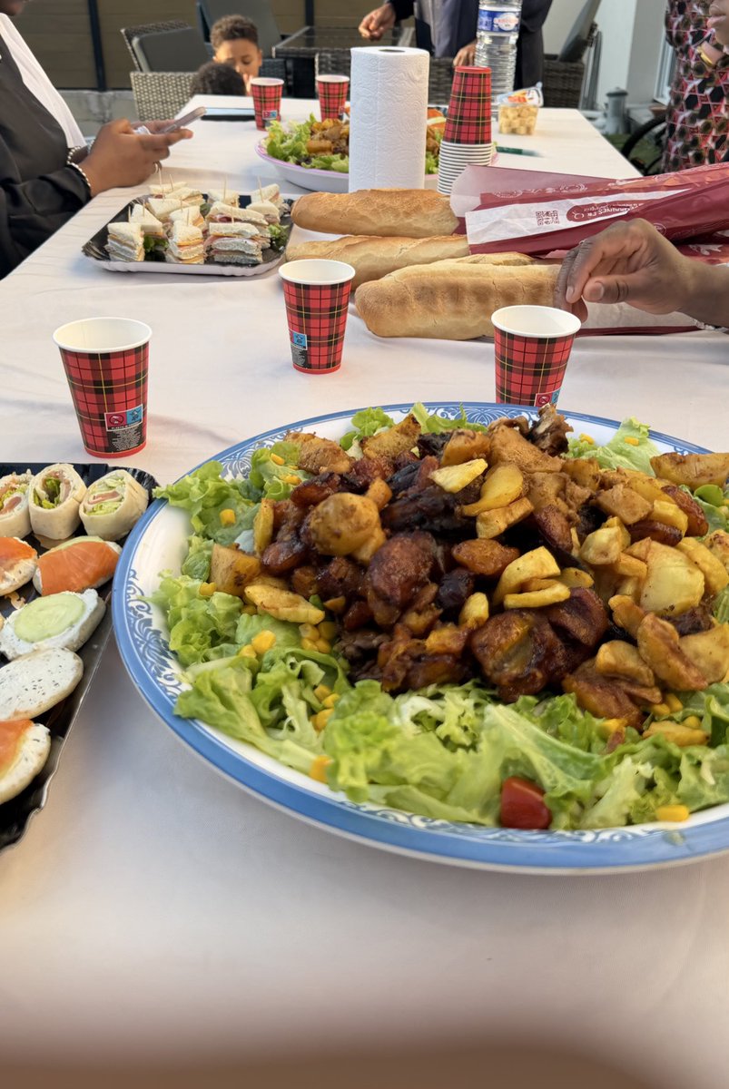 Miriosnz's tweet photo. Mélangé mélangé https://t.co/20EJmpK4pq