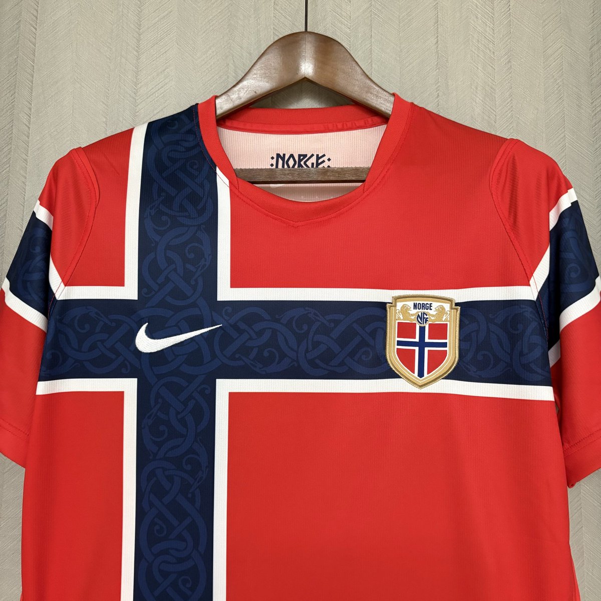 MrJersey101's tweet photo. This Norway world Cup shirt is a work of art and available now in adults sizes S-4XL 

DM to join my group with over 4000 members 

UK based customer service and excellent prices and offers 

Reviews available on request. https://t.co/d7ebXffYW9