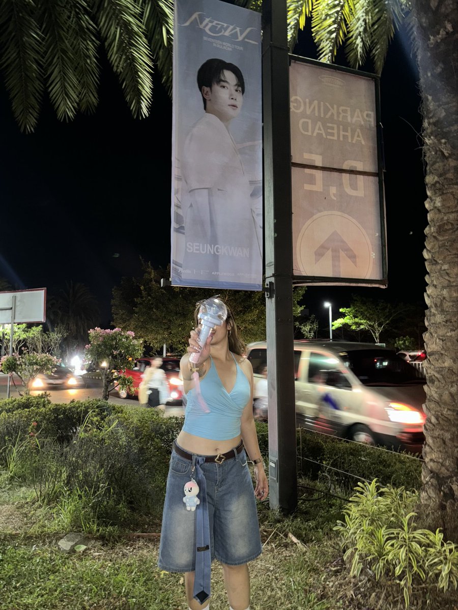 mellowdyoon's tweet photo. Until the next say the name, my headliners.

#SVT_TOUR_NEW_IN_BULACAN https://t.co/Y3MefEoxtk