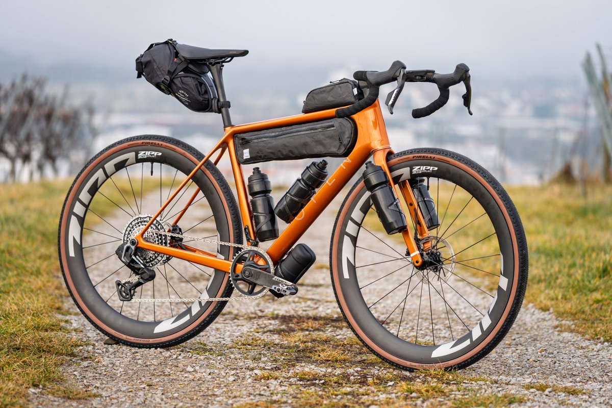 bikehugger's tweet image. OPEN launches the U.P. 2.0 Adventure Aero speed meets real cargo capability. “Aero without comfort is useless” — and this bike proves it. New fork, smarter mounts, same fast DNA. #gravelbike #bikepacking #cycling