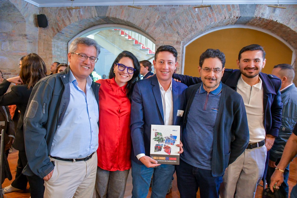 Mar Pizarro tweet media