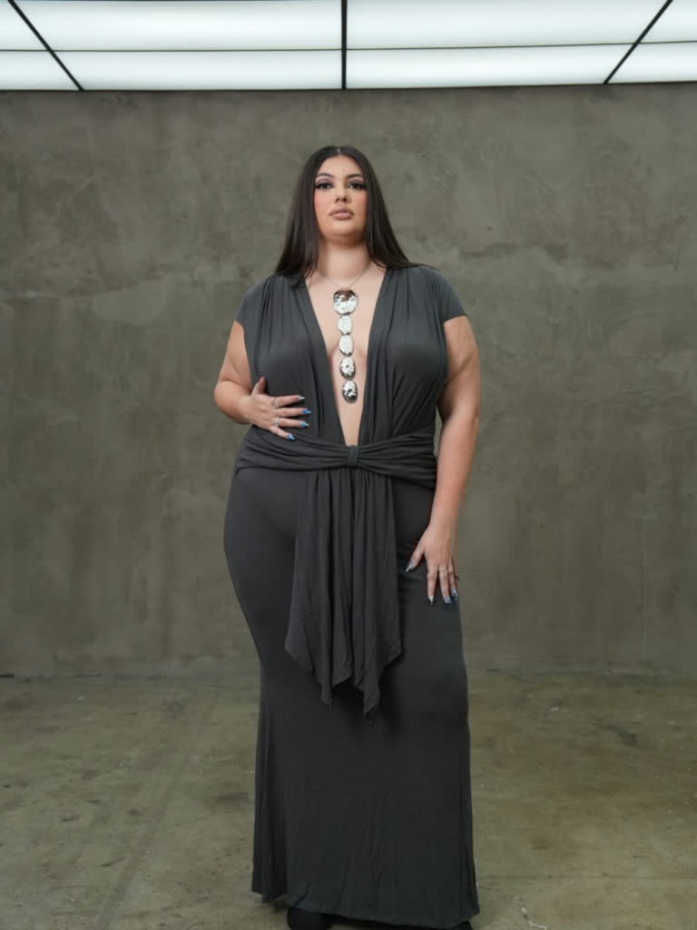TheCurvy Fashionista tweet media