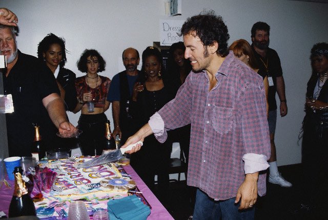 Gen Z Bruce Fan tweet media