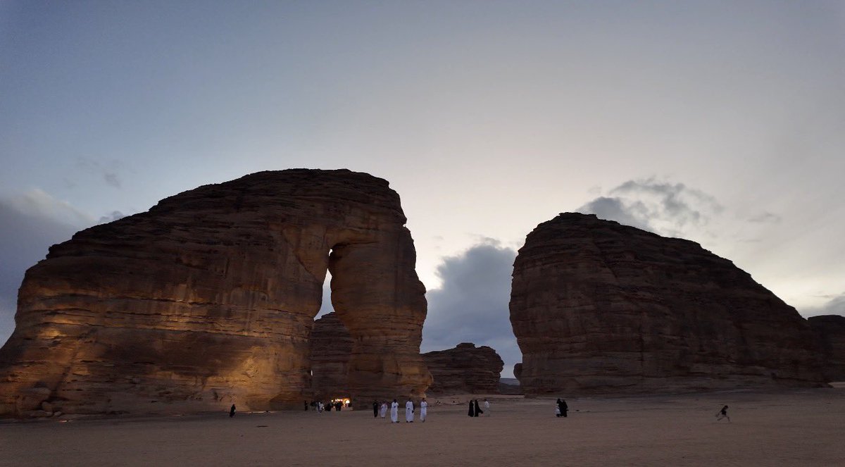 خالد المنزّل tweet media