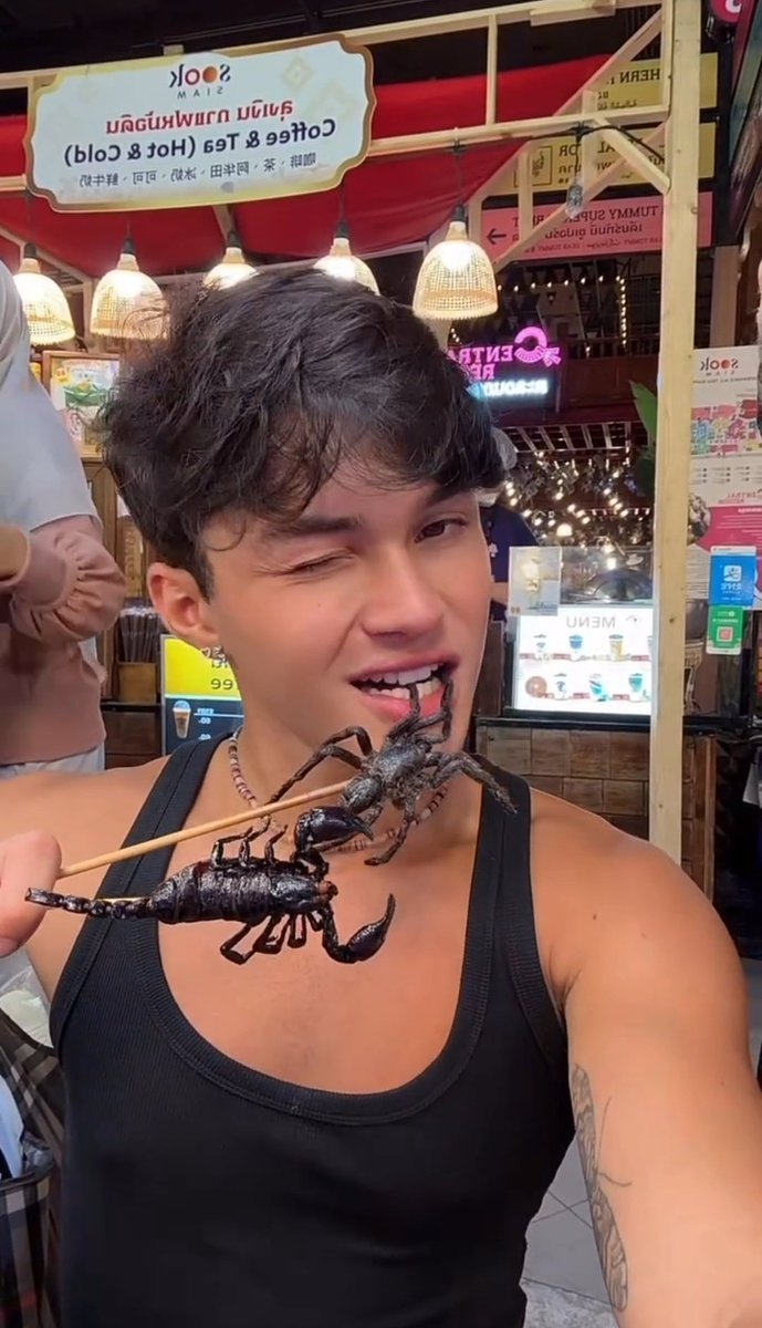 miss simpatia ✨ tweet media