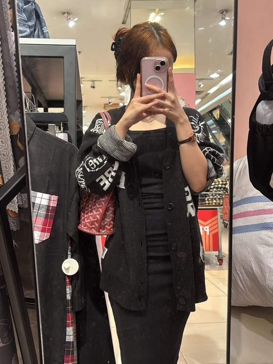 FWB LINE tweet media