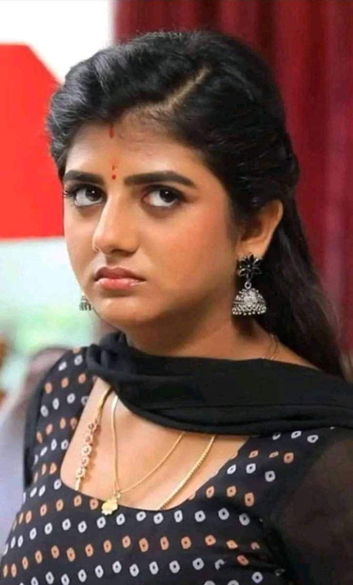 Retweeter tweet media