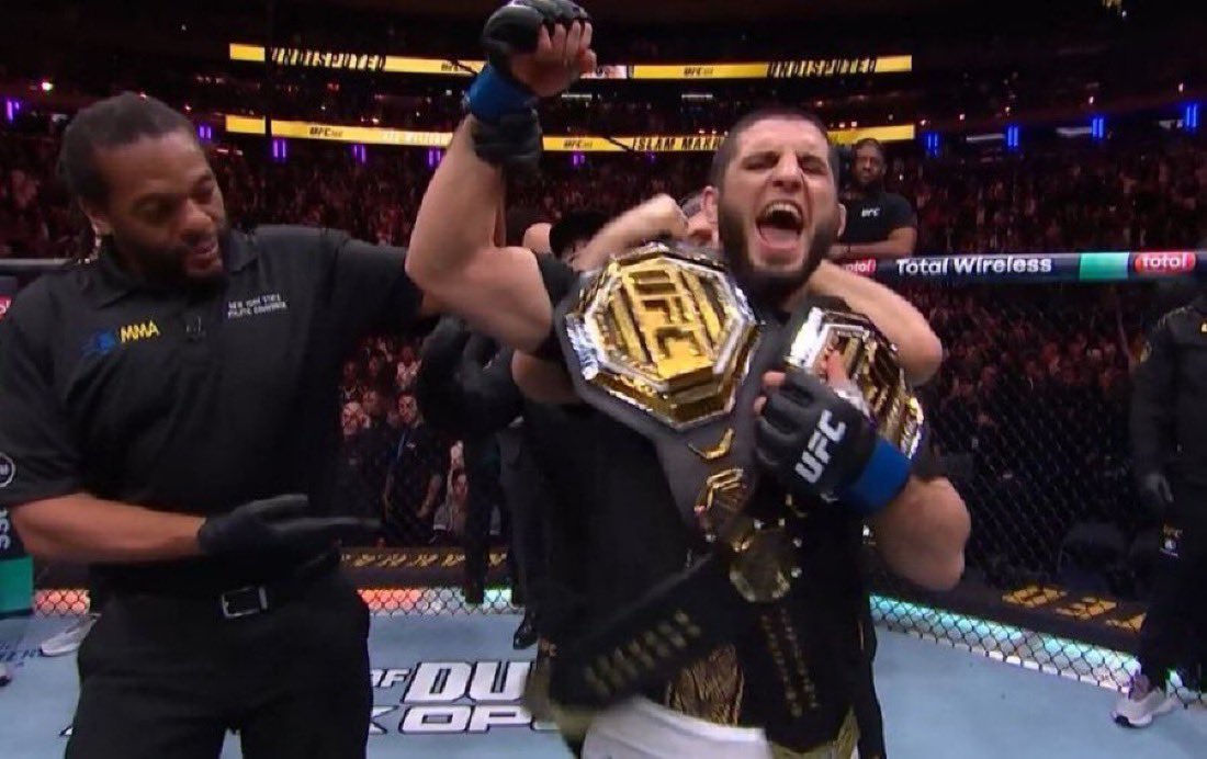 Spinnin Backfist tweet media