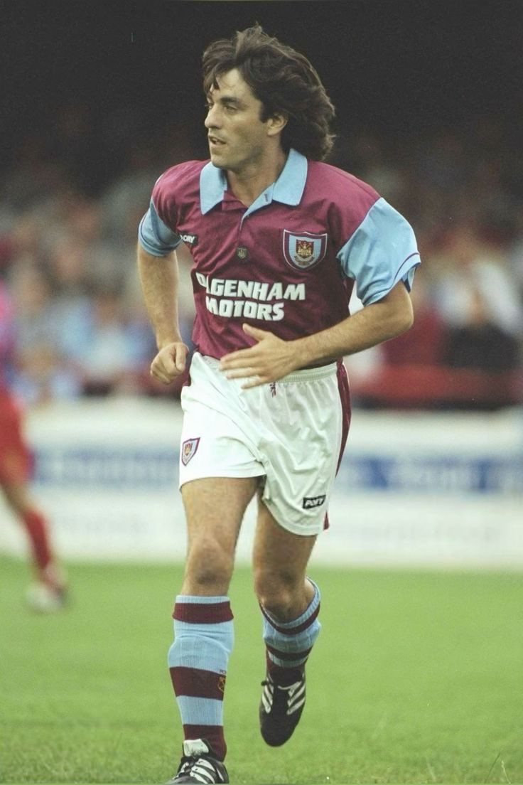 FootballRetroPlus tweet media