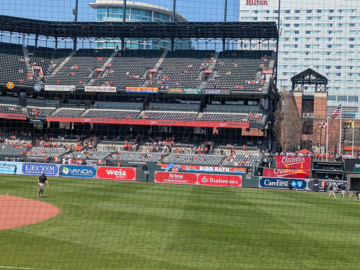 CHRISVANCE1976's tweet photo. Perfect weather for @Orioles Opening Day https://t.co/Mel18Rscs2