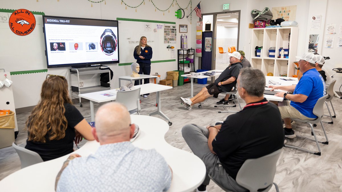 BroncosOffField tweet media