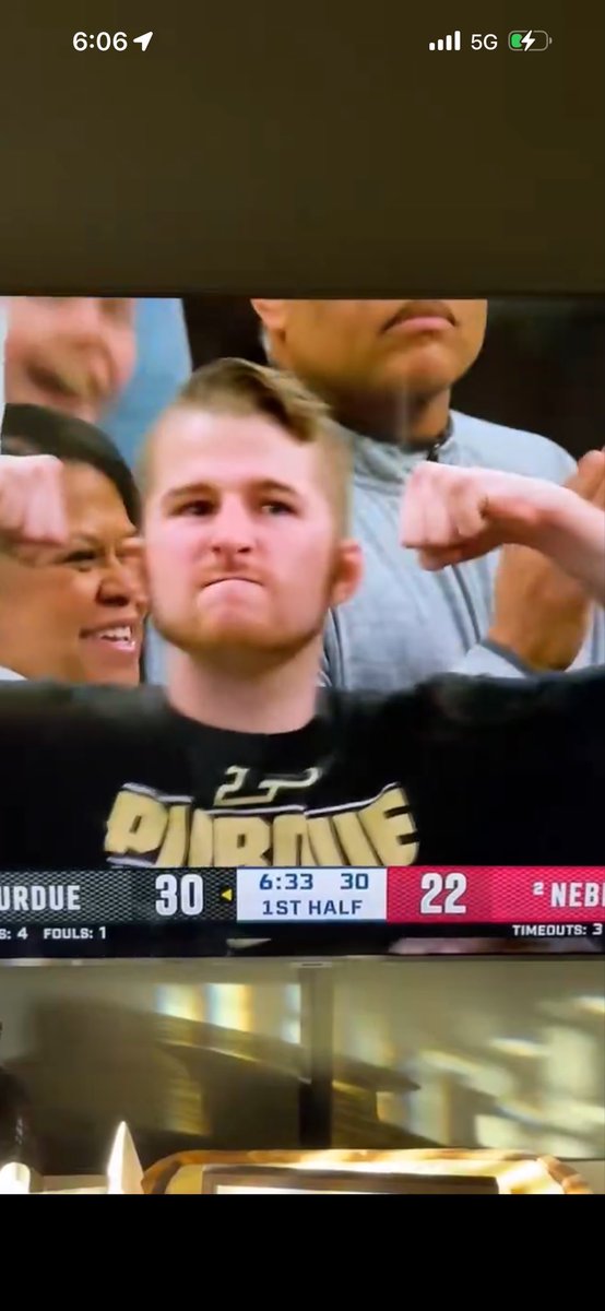 slimy guy tweet media