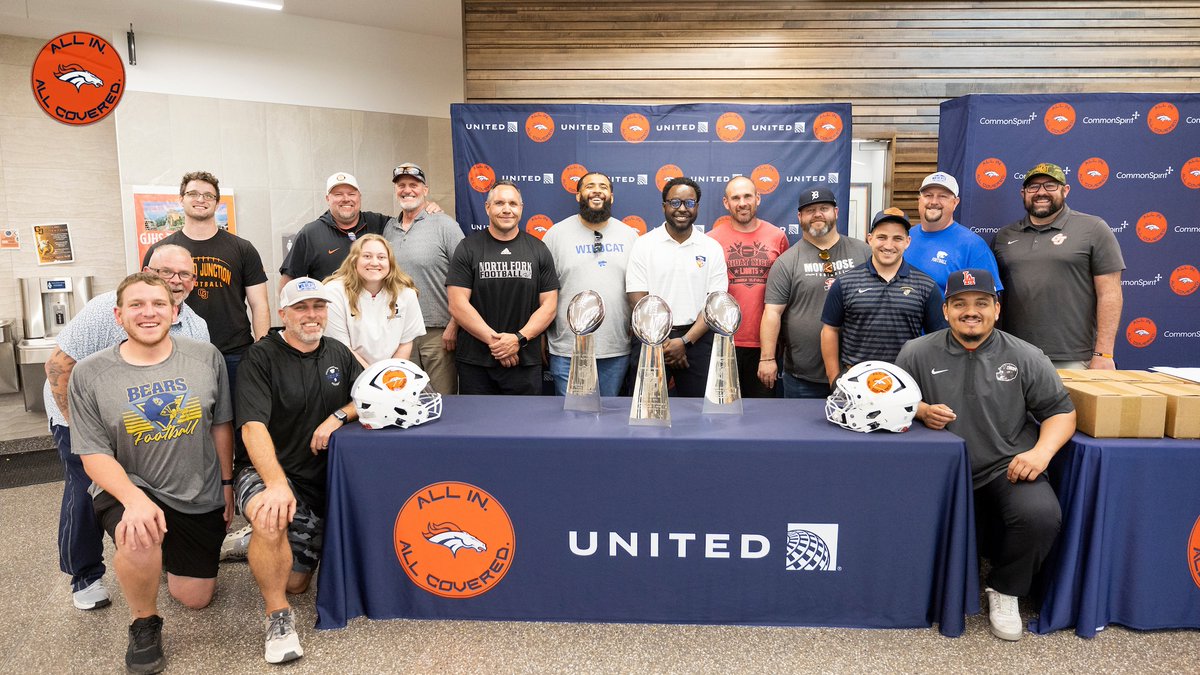 BroncosOffField tweet media