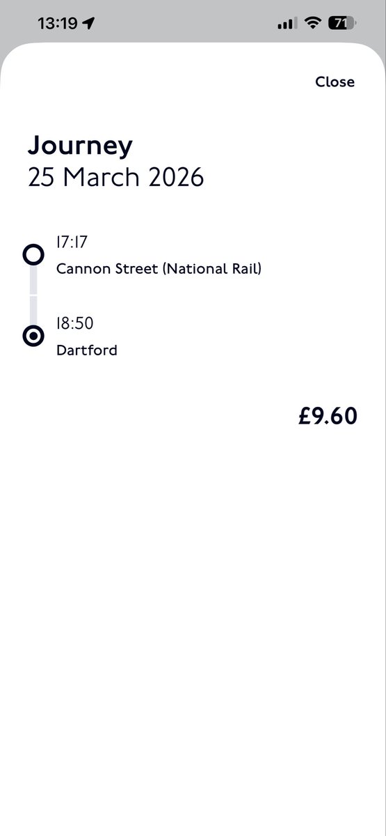 GibboTwit's tweet photo. @Se_Railway Almost 2 hours to get home due to signally issues. Announcement says to put in your delay repay. My train from London Bridge was the 17:34 which departed at 18:02 but supposedly this is less than 15 mins - what a joke! https://t.co/ax0RZ6lf0U