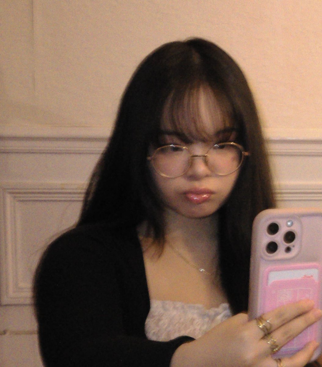 bool 🌸 tweet media