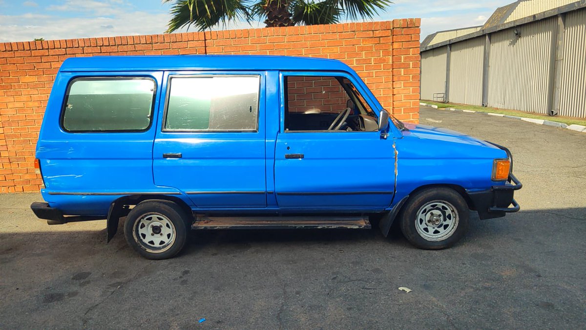 SAPoliceService's tweet image. #sapsGP The Barrage SAPS members arrested two suspects during a routine #CrimePrevention patrol on 24 March 2026.

Police spotted a suspicious vehicle with four occupants, who fled in different directions upon noticing the police. Members pursued the suspects, successfully