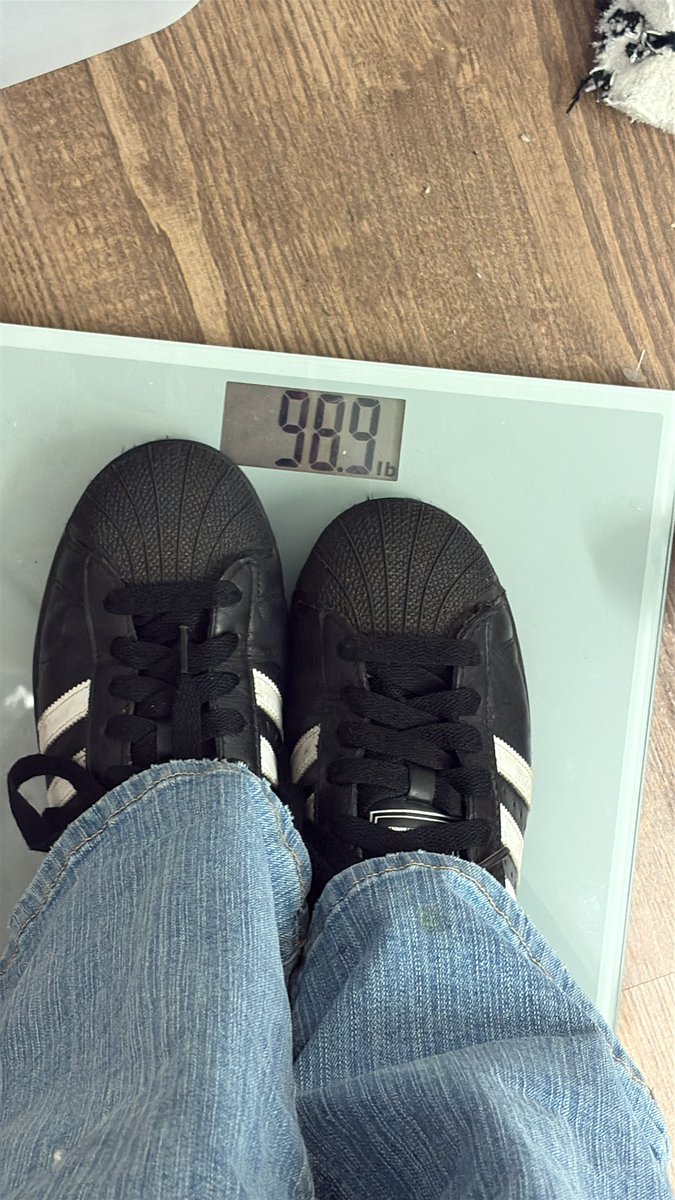 prettyskinny tweet media