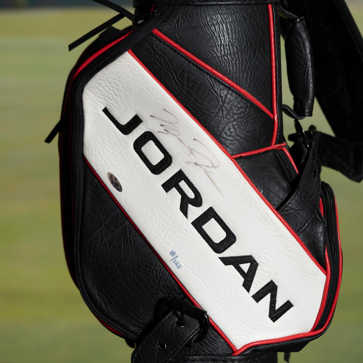 Pristine Auction tweet media