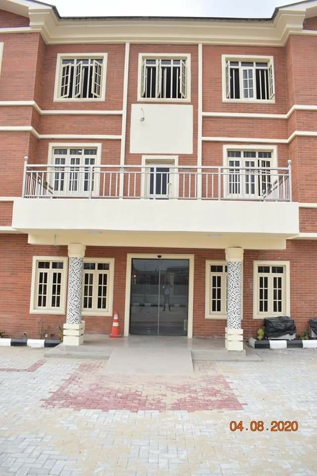 A. Ayofe tweet media