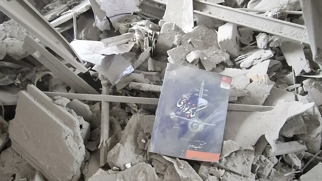 ParsToday Japanese tweet media