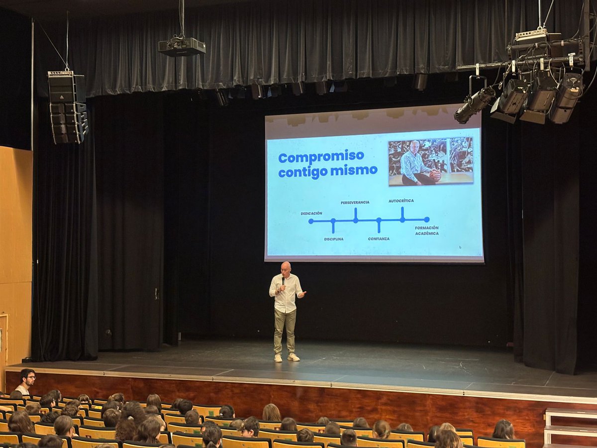 Mike Hansen tweet media