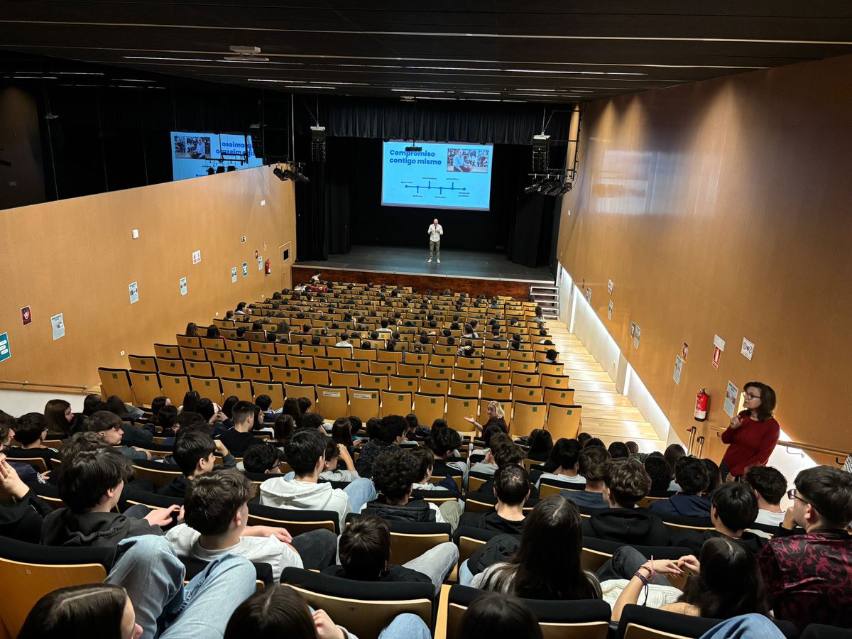 Mike Hansen tweet media