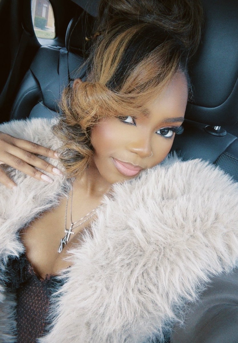 _GiauneRenee's tweet photo. 🦋 https://t.co/MjHI9n4SBL
