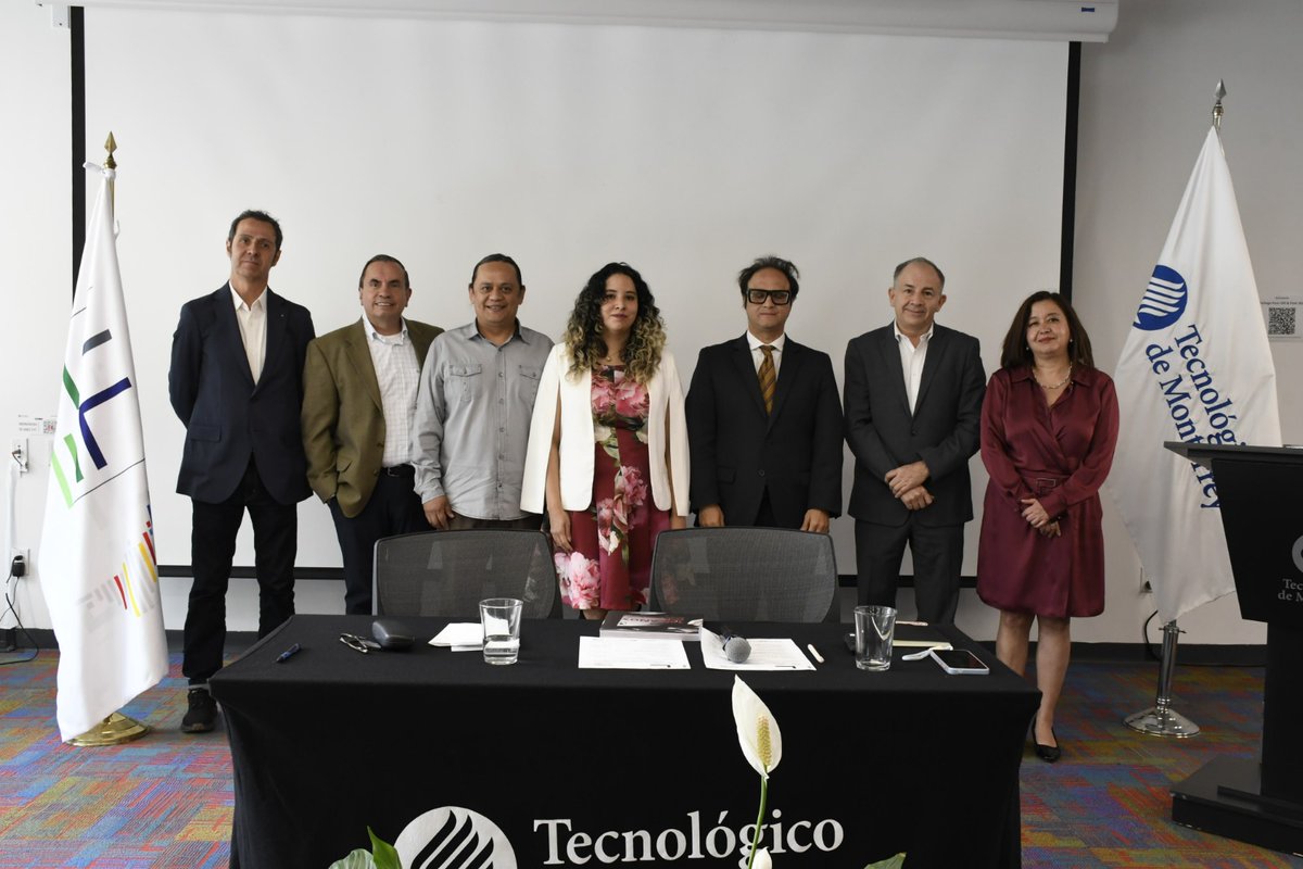 RadioEducacion's tweet image. El pasado lunes se realizó la 4ª sesión del Seminario de Audiovisual de la Cátedra Emilio Ebergenyi en el 
@TecdeMonterrey, Campus CDMX

En esta actividad realizada en conjunto con el @ILCEedu, la periodista Fernanda Estrada abordó el #podcasting narrativo  🗣🎙