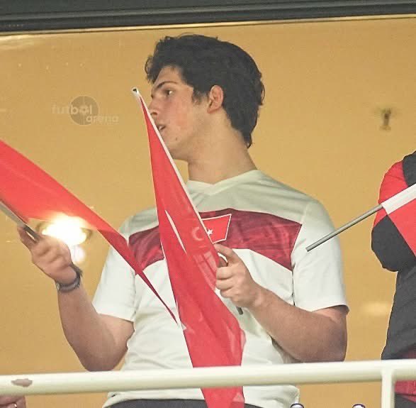 Güney Tribünü tweet media